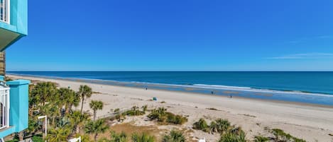 Na praia