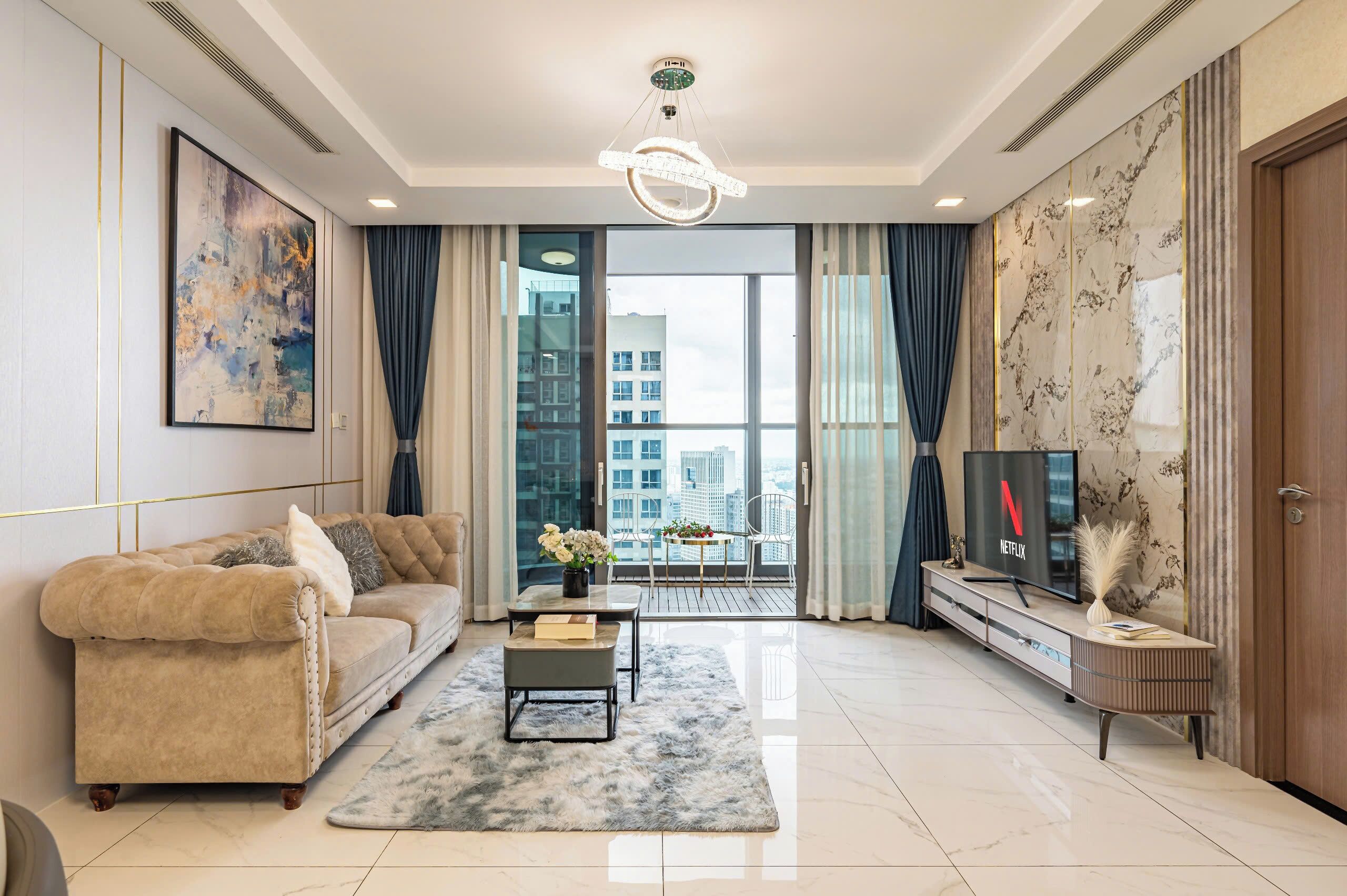 Colchones con efecto memoria y escritorio 