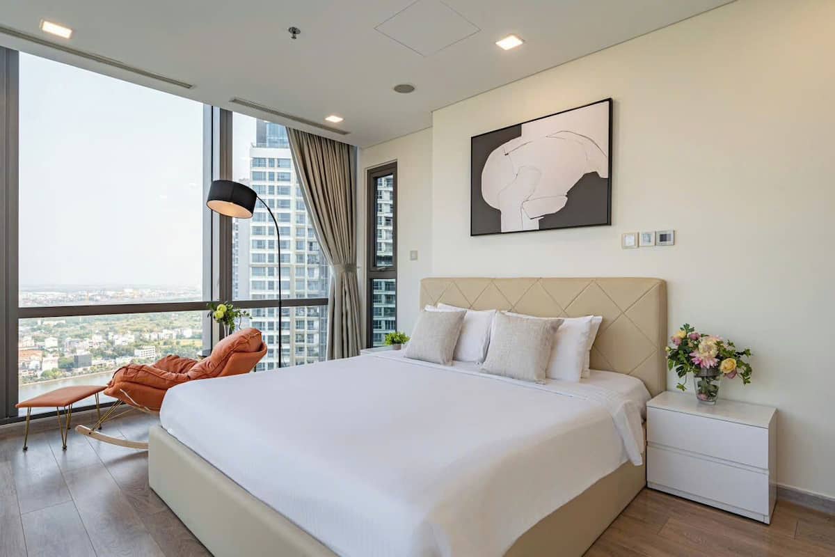 Departamento Grand, 4 habitaciones, balcón, vista a la ciudad | Interior