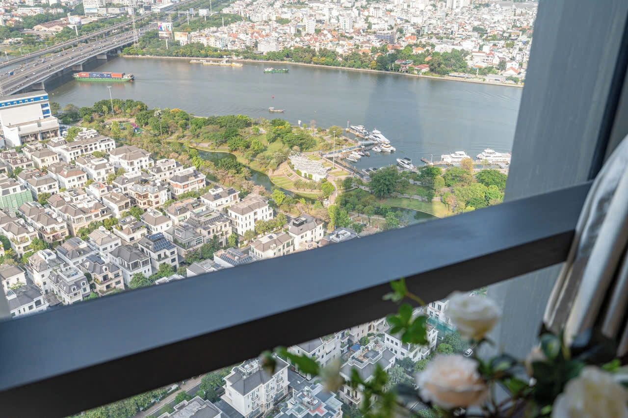 Grand Apartment, 4 Bedrooms, Balcony, City View | View from room