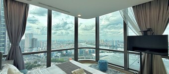 Premier Landmark 81 SomiLuxstay 