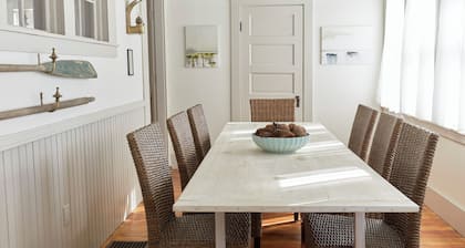 Mock Manor at The Preserve at Chocorua – A Laid-Back Luxury Winter Retreat