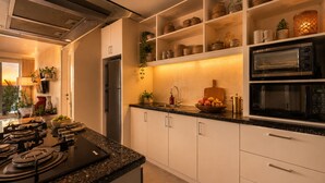 Luxury-Villa, Poolblick | Eigene Küche