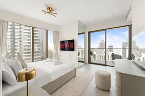 2 bedrooms, iron/ironing board, free WiFi, bed sheets - Stunning 2BR Apt with 2 Balconies in Downtown (Dubai)