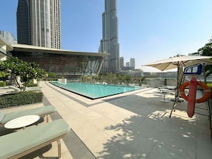 Pool - Stunning 2BR Apt with 2 Balconies in Downtown (Dubai)