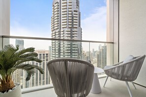 Interior - Stunning 2BR Apt with 2 Balconies in Downtown (Dubai)