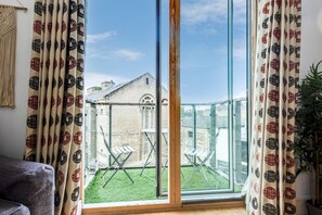 Interior - Elegant Oxford Flat – Central Spacious Comfortable (Oxford)