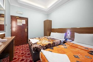 Family Room, City View | Living area