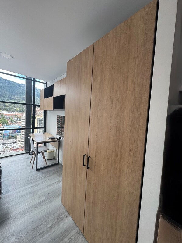 Interior - Studio in Bogotá with the best location and view. (Bogotá, D.C.)