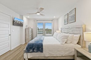 3 Schlafzimmer, Schreibtisch, kostenloses WLAN, Bettwäsche