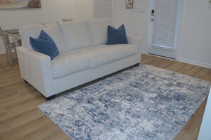 Smart TV - Townhouse near beach and The Wharf Amphitheater! (Orange Beach)