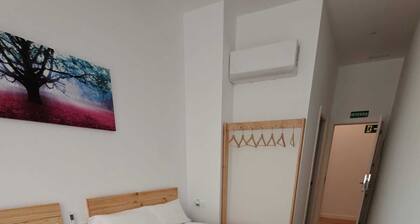 Bilbao ROOMS & KITCHEN Altube