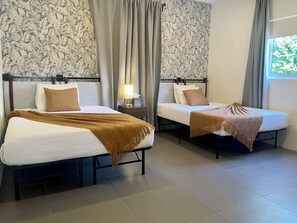 2 camere, ferro/asse da stiro, Wi-Fi gratuito, lenzuola