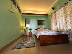Doppelzimmer, 1 Queen-Bett, Balkon, Gartenblick