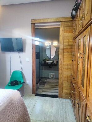 4 sovrum, strykjärn/strykbräda, wi-fi och sängkläder