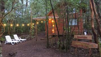 Panoramic Cabin, Patio, Garden View | Terrace/patio