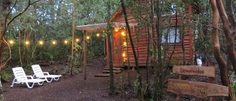 Panoramic Cabin, Patio, Garden View | Terrace/patio