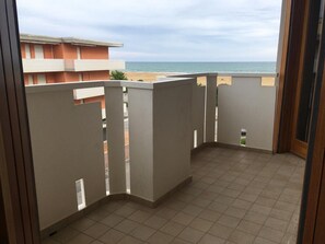 Appartement, 2 chambres, balcon, vue sur la ville | Balcon