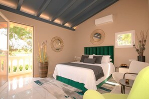 Desk, WiFi - villa salvaje beach (PALMA DE MALLORCA)