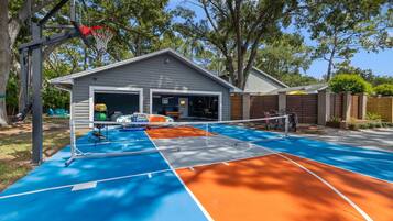 Enceinte de lâhĂ©bergement