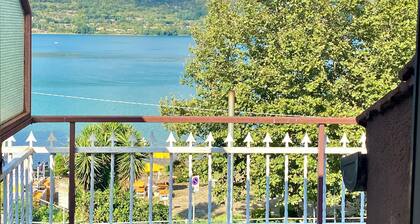 The Lake House