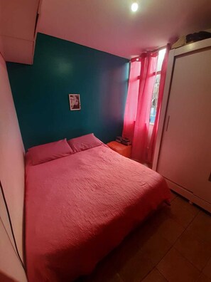 9 quartos, Wi-Fi, roupa de cama