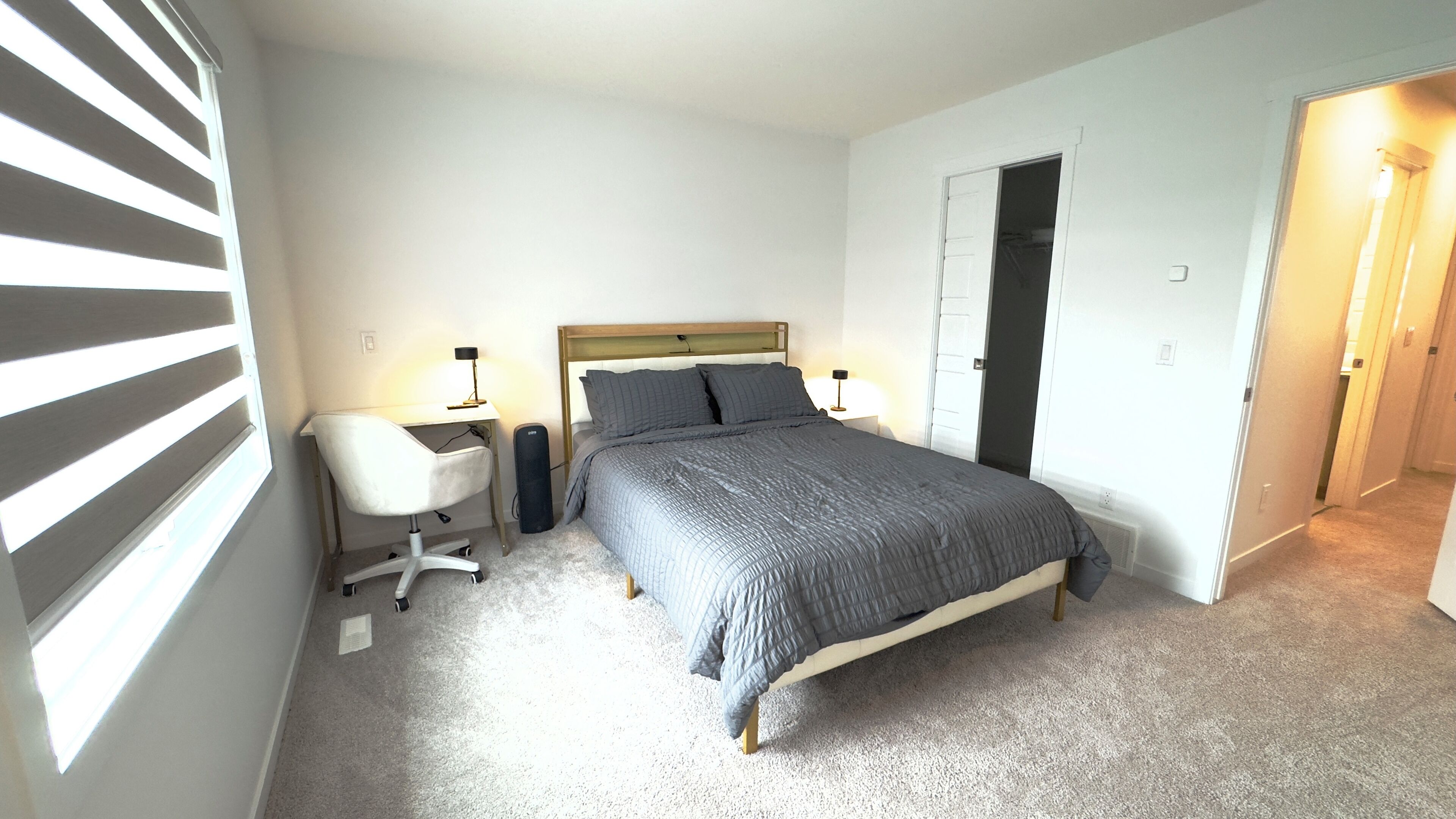 3 camere, una scrivania, Wi-Fi gratuito, lenzuola