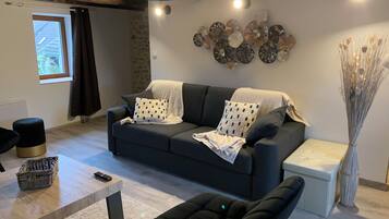 Télévision, cheminée