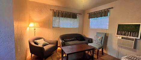 1 多间卧室、床单