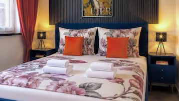 Blackout curtains, soundproofing, iron/ironing board, free WiFi