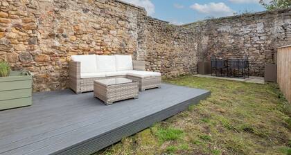 Pass the Keys | Foxglove Cottage â Cosy Countryside Retreat