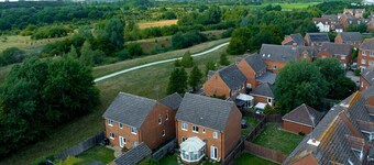 Pass the Keys | Spacious 4-Bedroom Home | Prime Hatfield Location