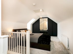 3 habitaciones, tabla de planchar con plancha y wifi gratis 