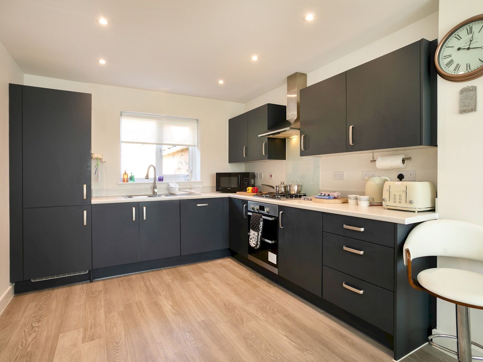 Fridge, microwave, oven, dishwasher