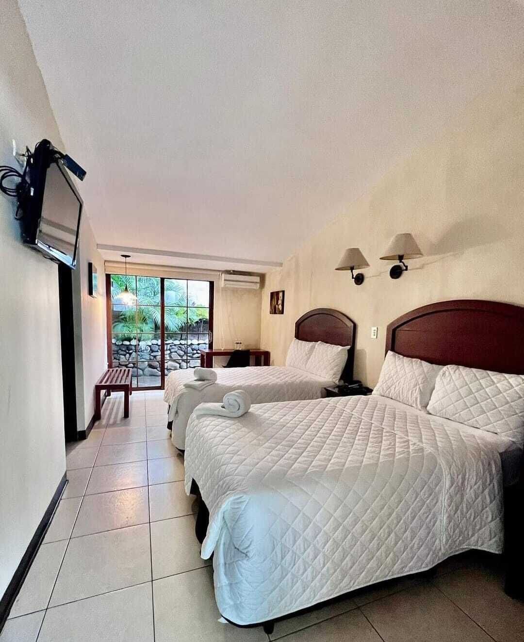 Double Room | In-room safe, desk, laptop workspace, blackout curtains