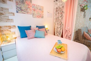 1 bedroom, iron/ironing board, Internet, bed sheets