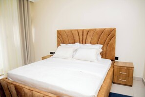 Gemeinsamer Schlafsaal, 4 Schlafzimmer, barrierefrei, Stadtblick | 4 Schlafzimmer