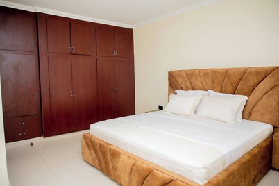 Room-a Beautiful Home, Kanombe, Nyarugun