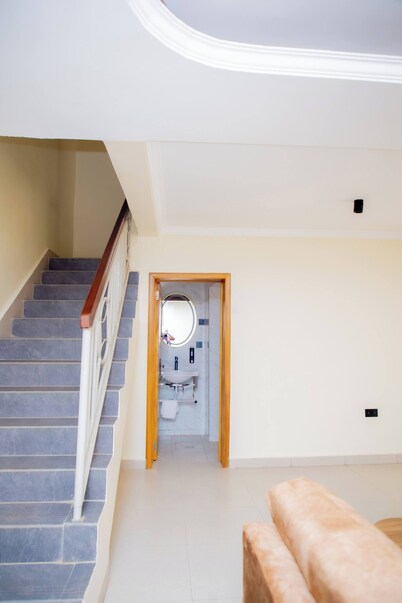 Room-a Beautiful Home, Kanombe, Nyarugun