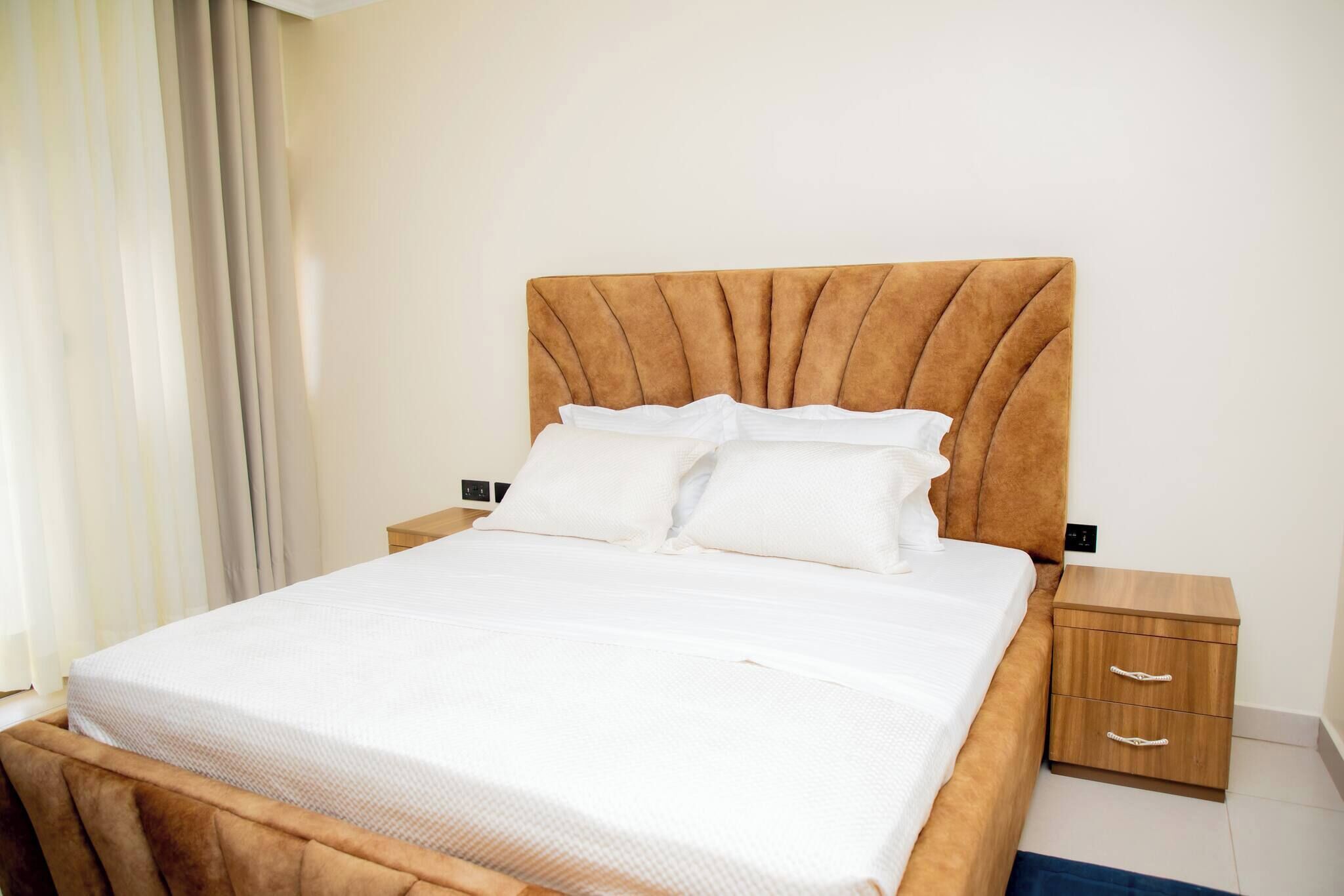 Phòng tập thể, 4 phòng ngủ, phù hợp cho người khuyết tật, quang cảnh thành phố | 4 phòng ngủ 