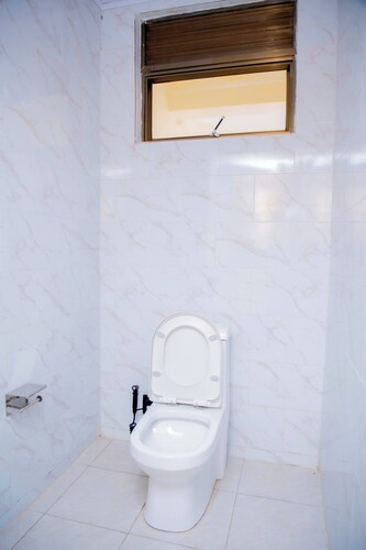 Room-a Beautiful Home, Kanombe, Nyarugun