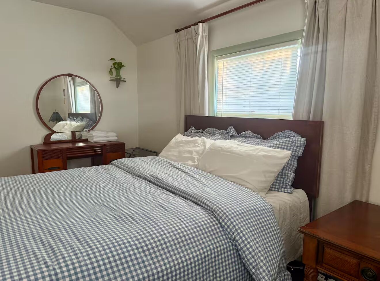 2 Schlafzimmer, Bügeleisen/Bügelbrett, kostenloses WLAN, Bettwäsche
