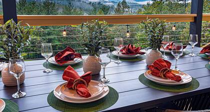 Woodford Retreat – Luxe Mountain Escape w/ Theater, Game Room, Hot Tub & Views