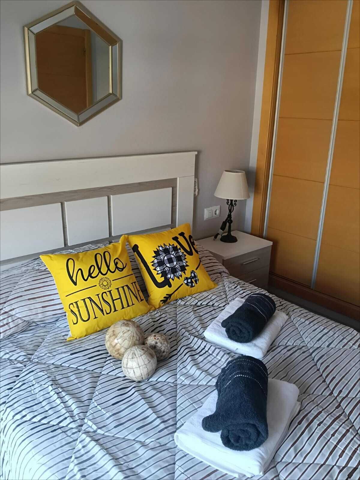 1 soverom, strykejern/-brett, wi-fi og sengetøy