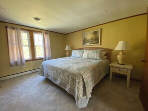 4 quartos, ferros/tábuas de passar roupa, Wi-Fi de cortesia