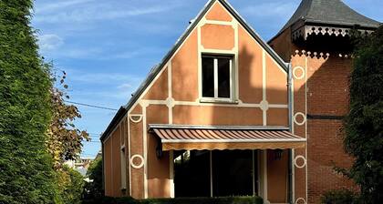 Villa Dijon center piscine 8 people