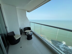 Apartament superior, vistes a la platja | Balcó