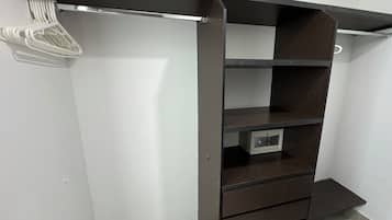 In-room safe, iron/ironing board, free WiFi