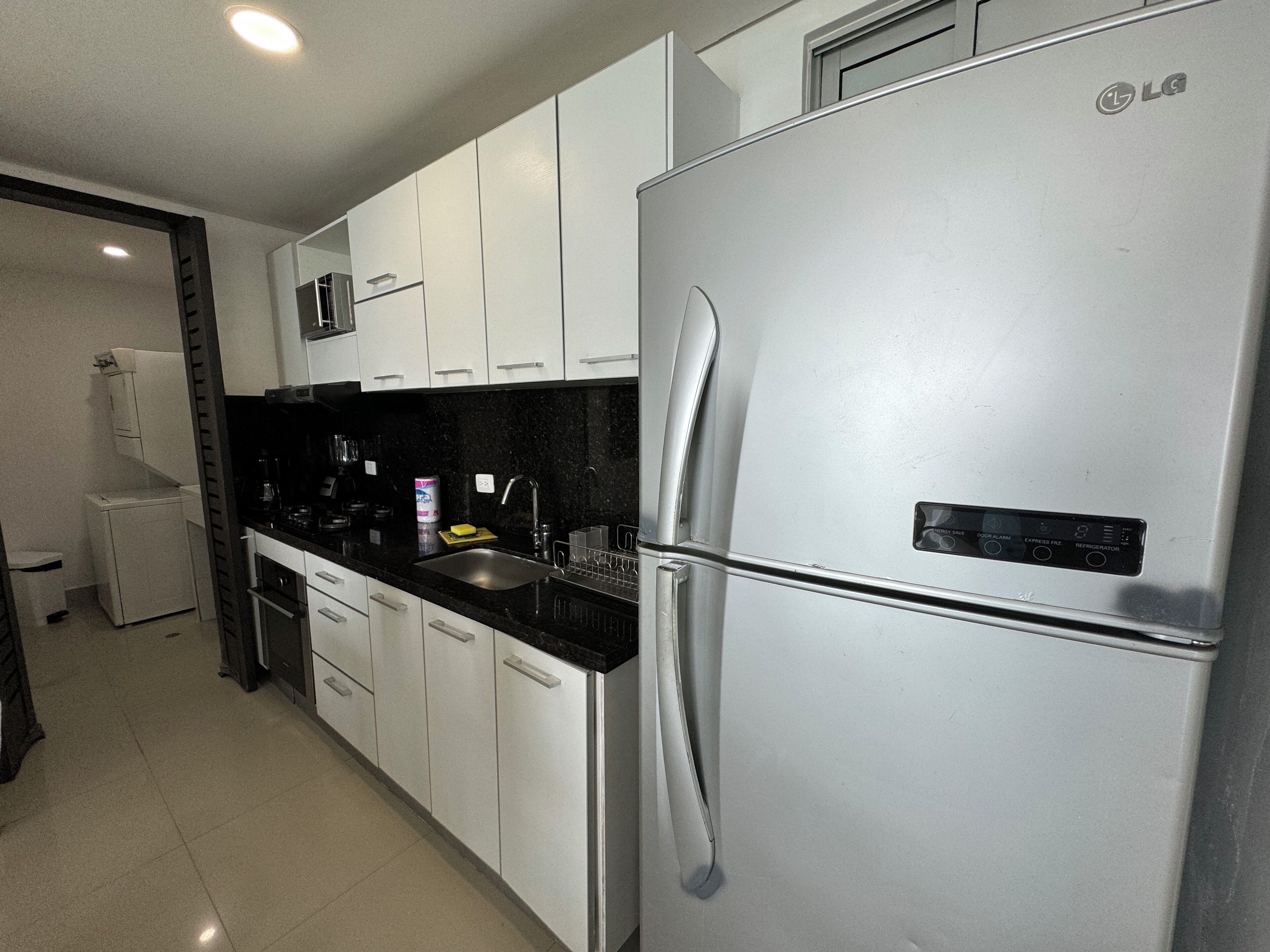 Microwave, oven, cookware/dishes/utensils