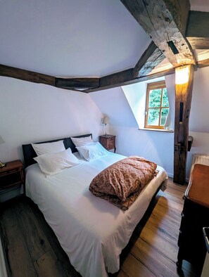 7 Schlafzimmer, Bügeleisen/Bügelbrett, Reisekinderbett, kostenloses WLAN